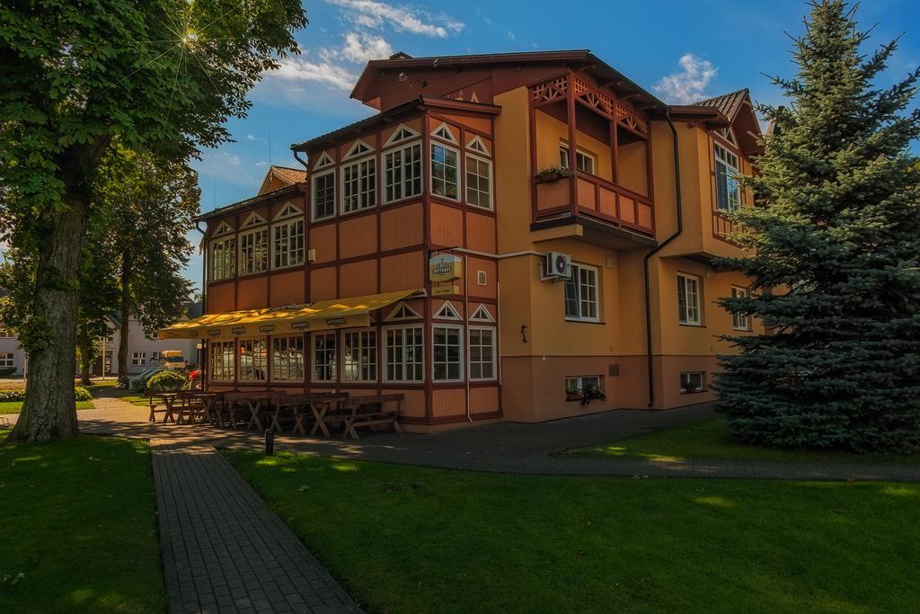 Vila Flora Juodkrante Exterior photo